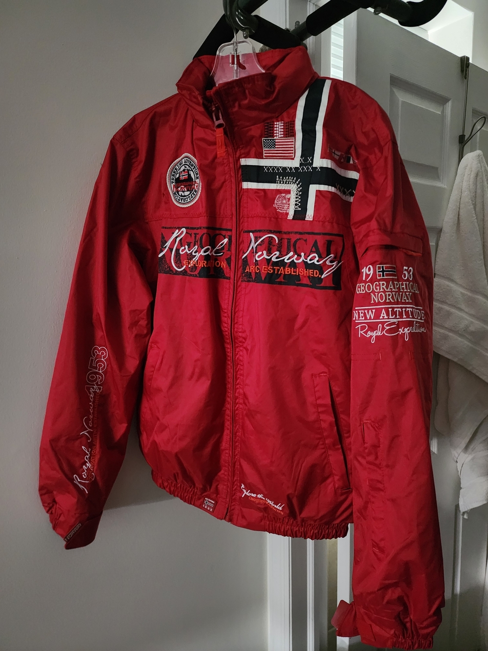 Geographical Norway Men's Red Lightweight Jacket